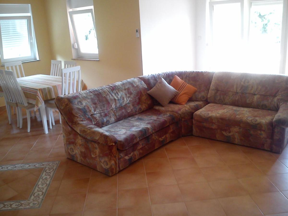 Apartments Villa Kristina Супетарска Драга Екстериор снимка