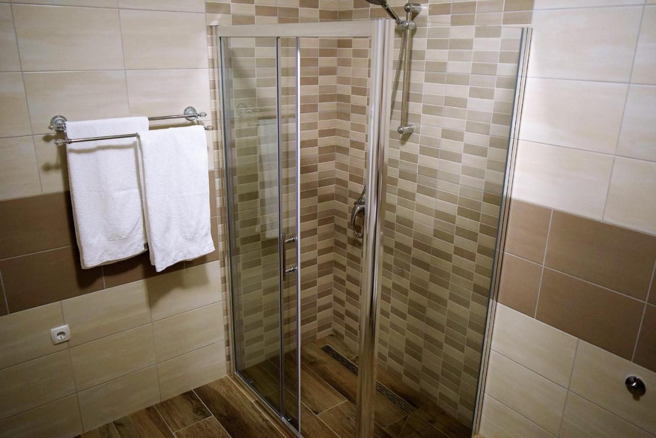Apartments Villa Kristina Супетарска Драга Екстериор снимка
