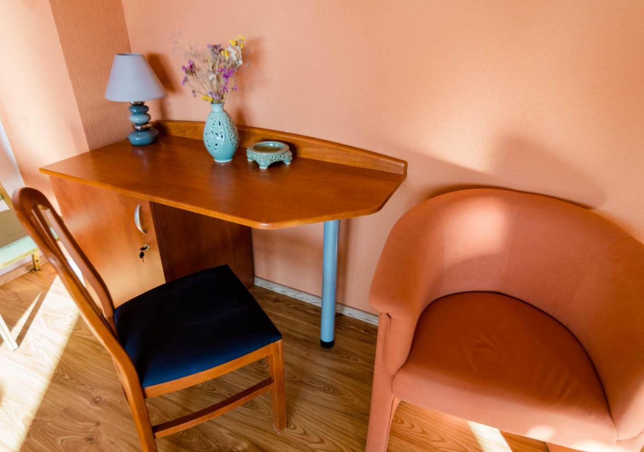 Apartments Villa Kristina Супетарска Драга Екстериор снимка